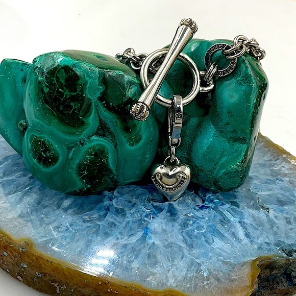 16” Juicy Couture Silver Heart Pendant Necklace Featuring A Puffy Heart. - Picture 5 of 5